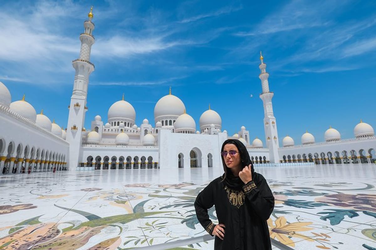 sheikh-zayed-mosque-with-a-professional-photographer_1